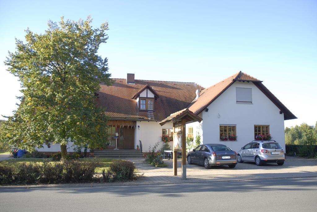 Gasthaus-Pension Hofmann Oberdachstetten Bagian luar foto